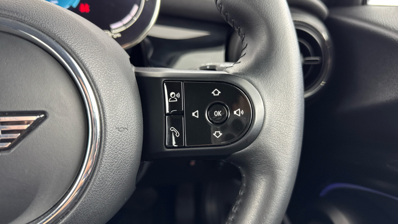 MINI Hatchback 135kW Cooper S Level 2 33kWh 3dr Auto Electric Hatchback